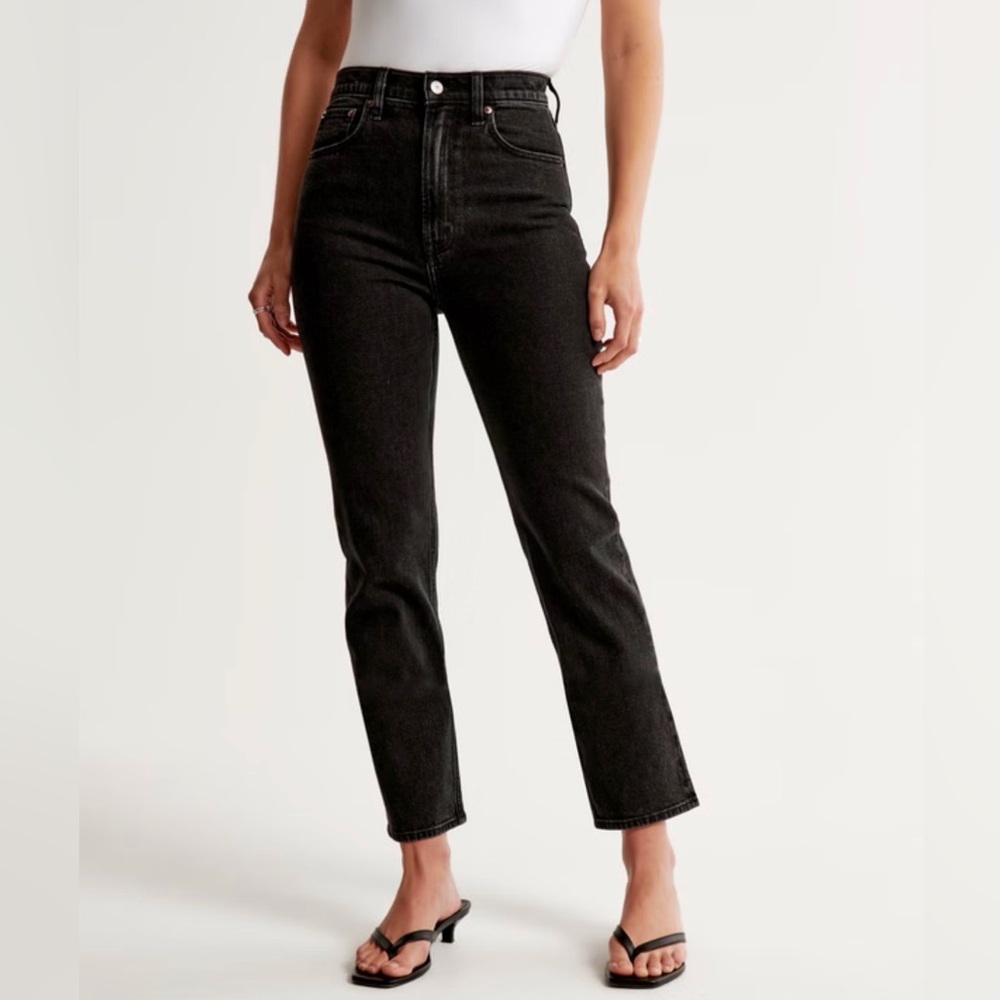 Abercrombie & Fitch Curve Love Ultra High Rise Straight Jean Black Ankle Length